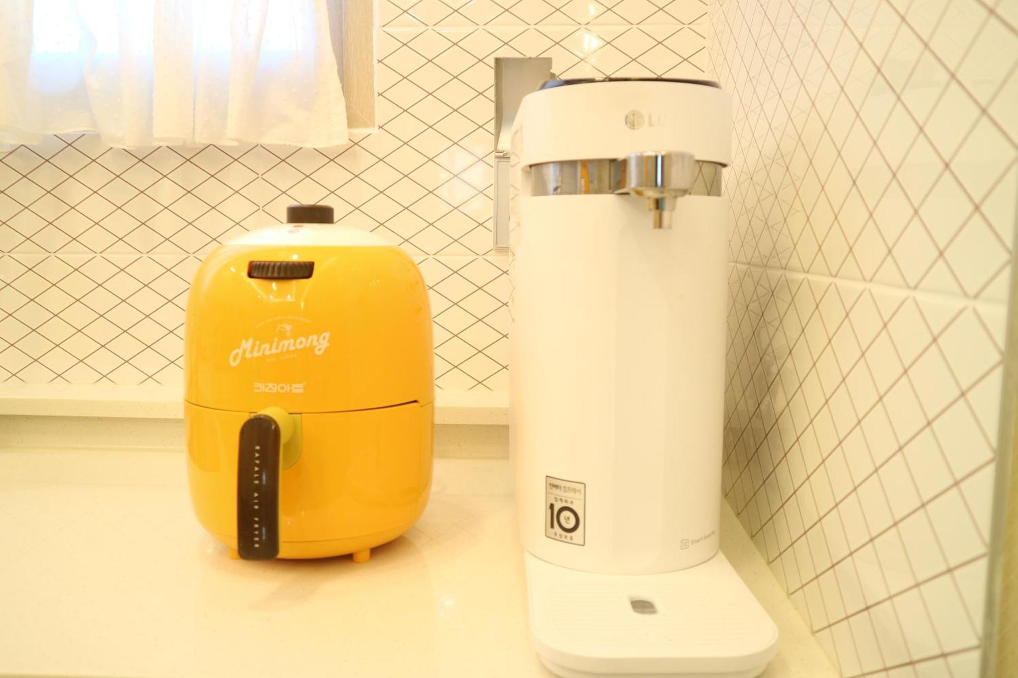 Incheon Airport Guest House King Экстерьер фото