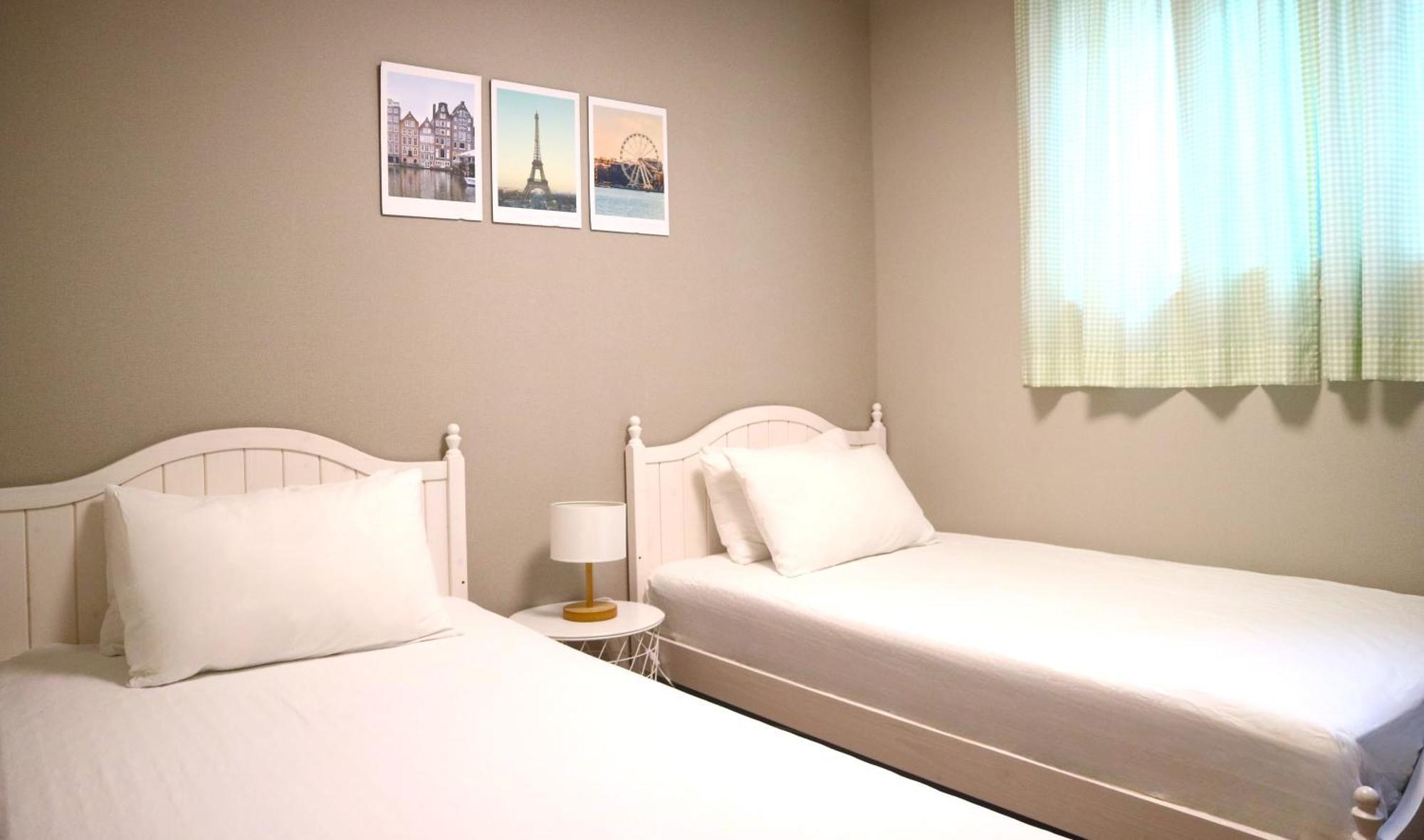 Incheon Airport Guest House King Экстерьер фото
